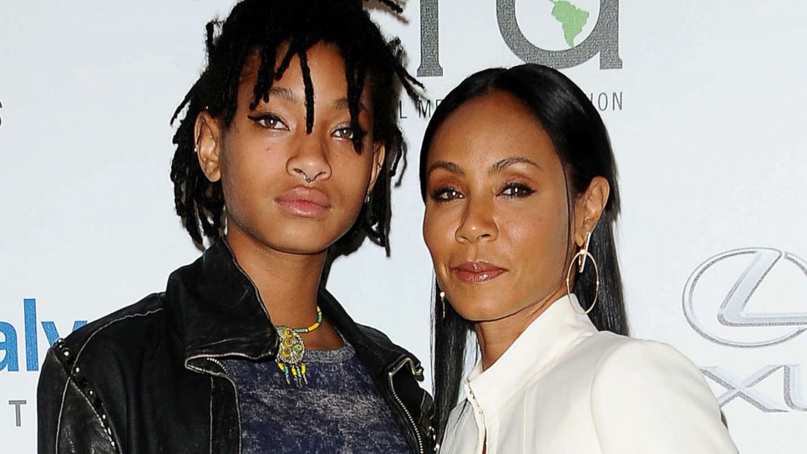 PHOTO: Willow Smith and Jada Pinkett Smith attend the 26th annual EMA Awards in Burbank, Calif., October 22, 2016.