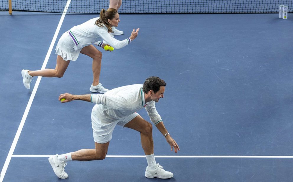 PHOTO: The Princess of Wales and Wimbledon Champion Roger Federer join a ball boy and girl practice in the run up to The Championships 2023 in the AELTC Indoor Tennis Courts at The All England Lawn Tennis Club, Wimbledon, London, June 8, 2023.