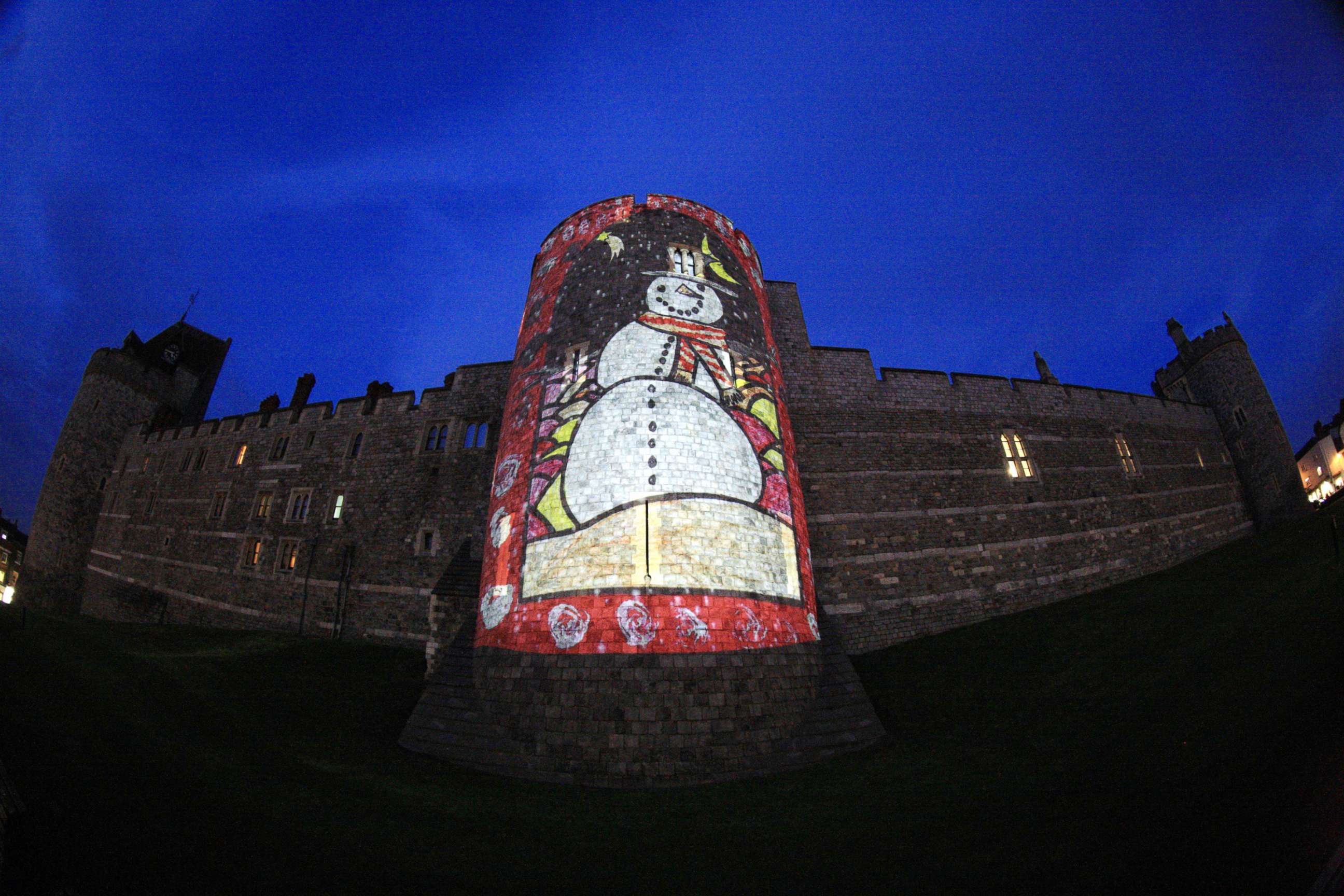 PHOTO: The Garter Tower at Windsor Castle is lit up with festive projections for the holidays, Nov. 17, 2019.