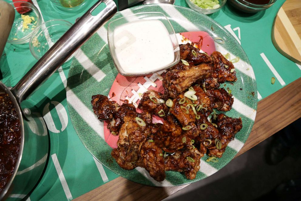 PHOTO: Eddie Jackson's chicken wings prepared on "GMA."