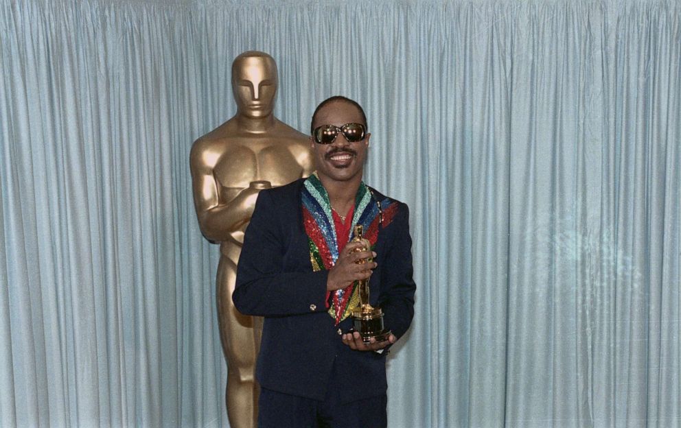 PHOTO: Stevie Wonder holds his Oscar award for the category of Best Song, 
March 25, 1985,
