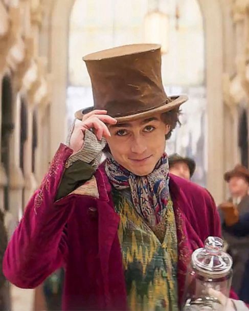 See Timothee Chalamet as Willy Wonka in 1st 'Wonka' trailer - Good