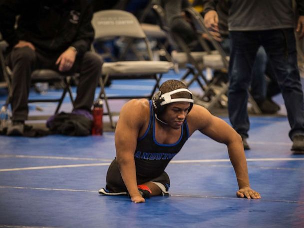 Teen wrestler born without legs becomes state champion in Virginia - Good  Morning America