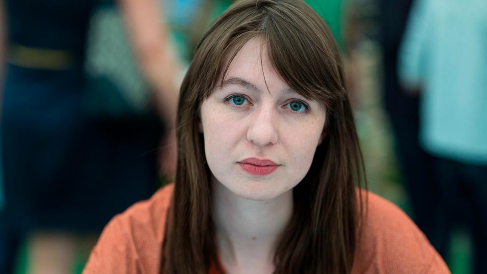 What Sally Rooney says about her upcoming book “Intermezzo”