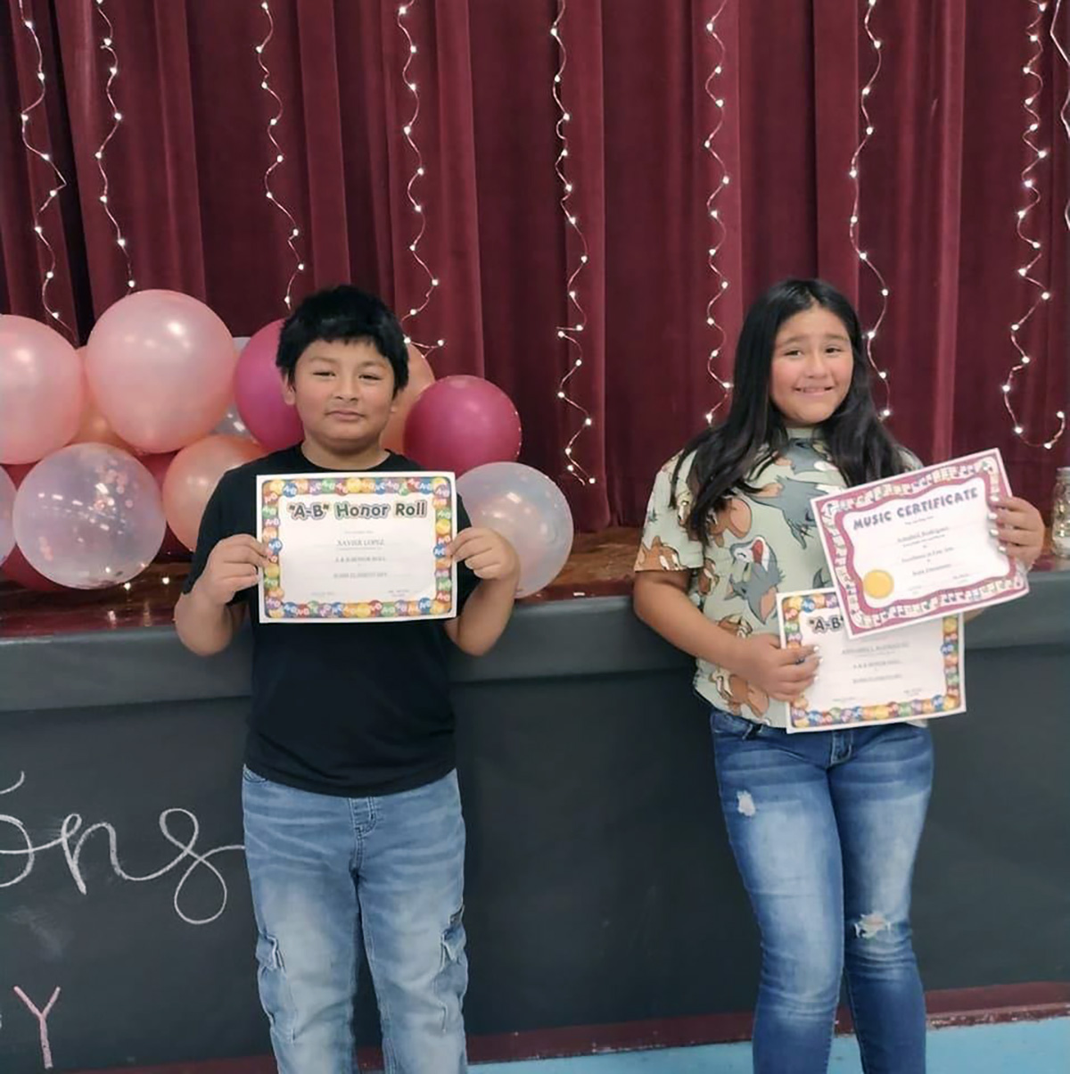 PHOTO: Xavier Lopez, left, poses with his honor roll certificate at Uvalde Elementary School with his girlfriend and classmate Annabell Guadalupe Rodriguez, on May 24, 2022, the day of the shooting.