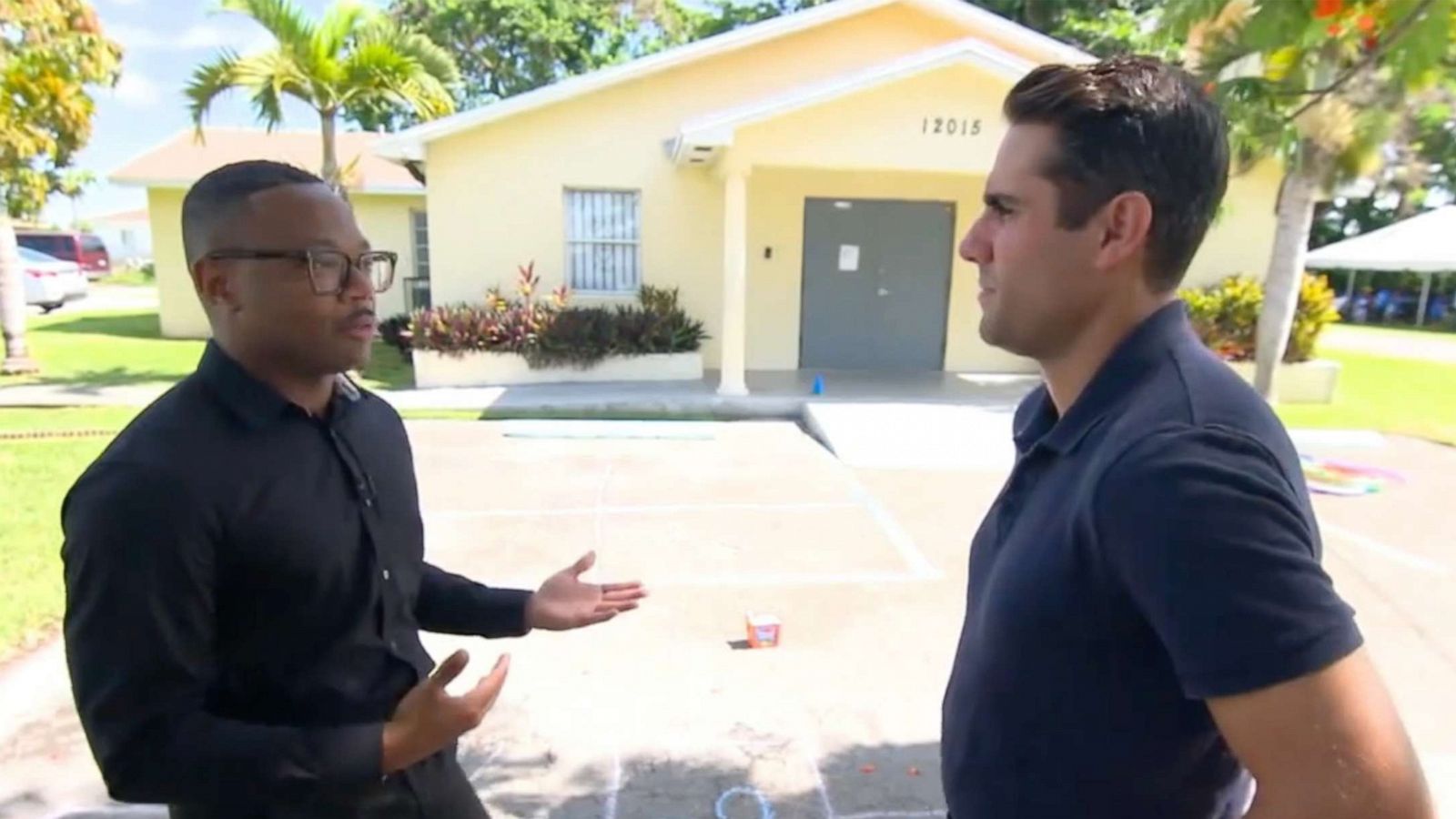 PHOTO: Pastor Xavier Jones speaks with ABC News.