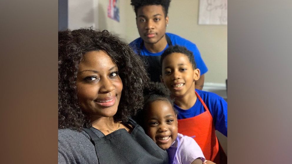 Single mom starts cooking business after making more than 200 meals for her kids during quarantine