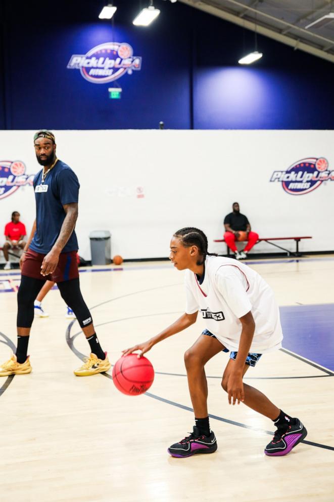 PHOTO: DaJuan Summers and his son