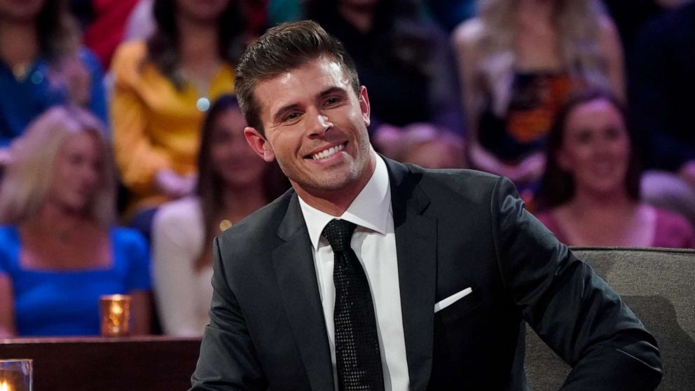 VIDEO: 'Bachelor' finale ends with Clayton Echard's shocking choice
