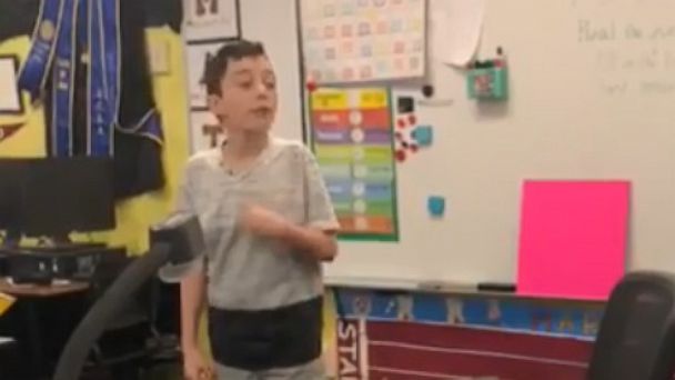 PHOTO: Rumari Zalez, a 4th grade student at Eagle Canyon Elementary in Chino Hills, California, stood up in front of his classroom on April 5 and told his peers what it's like to be on the spectrum.