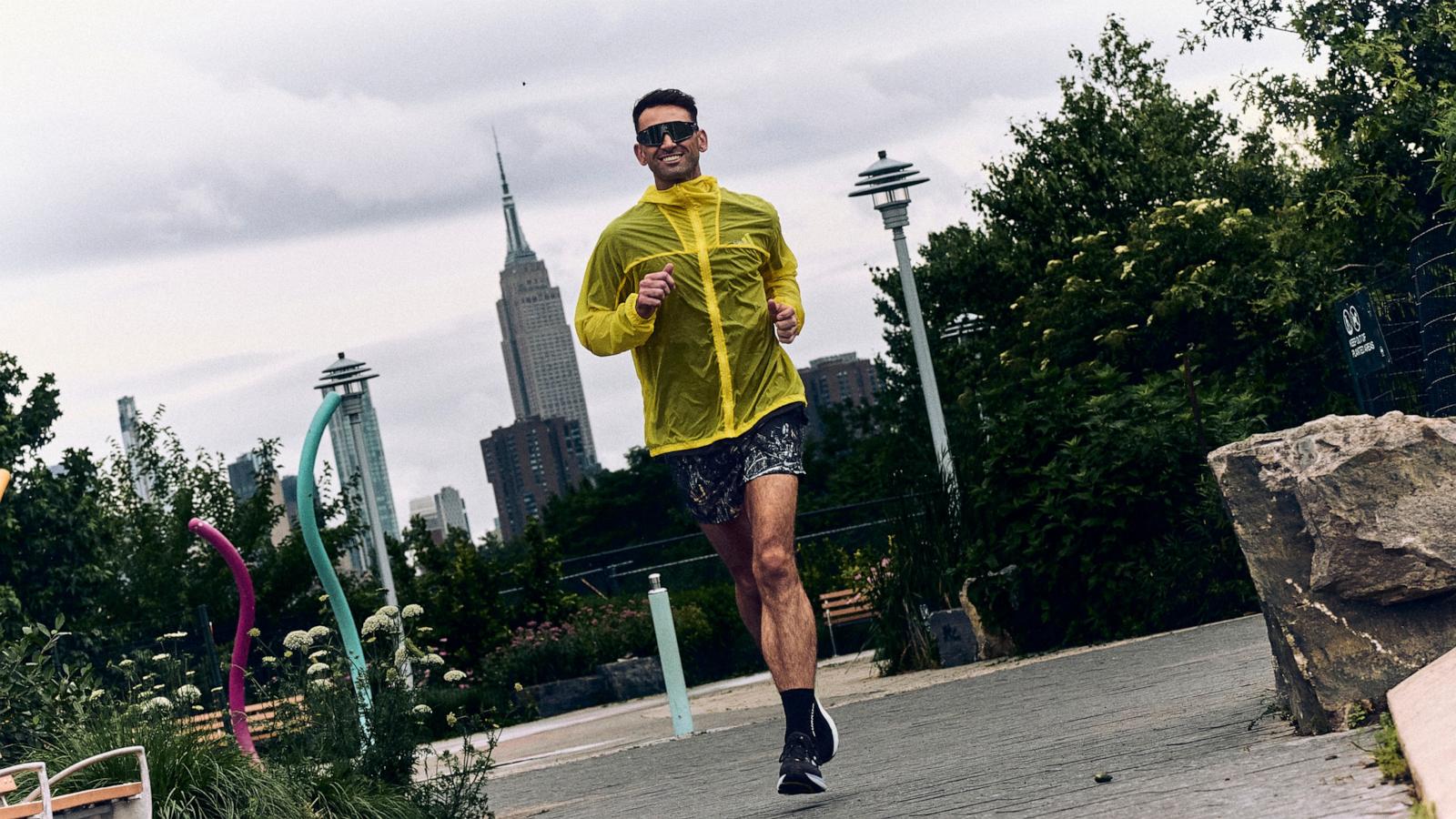 PHOTO: Carl Radke for Zappos