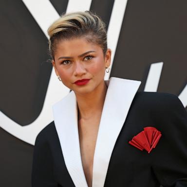 PHOTO: Zendaya attends the Louis Vuitton Paris Womenswear Spring-Summer 2025 show as part of Paris Fashion Week on October 01, 2024 in Paris, France.