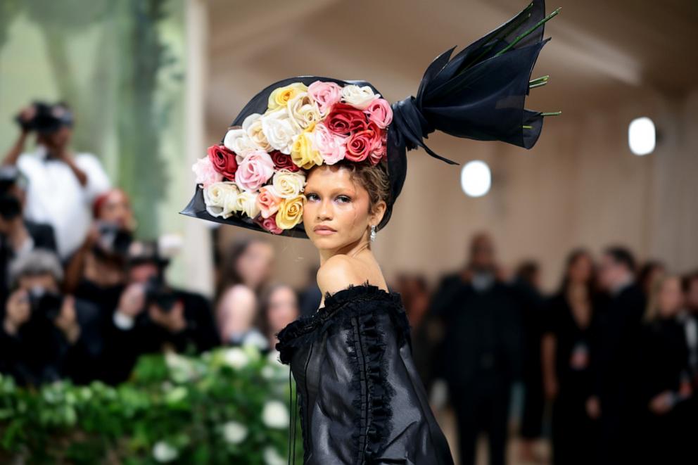 PHOTO: Zendaya attends The 2024 Met Gala Celebrating "Sleeping Beauties: Reawakening Fashion" at The Metropolitan Museum of Art on May 06, 2024 in New York City. 