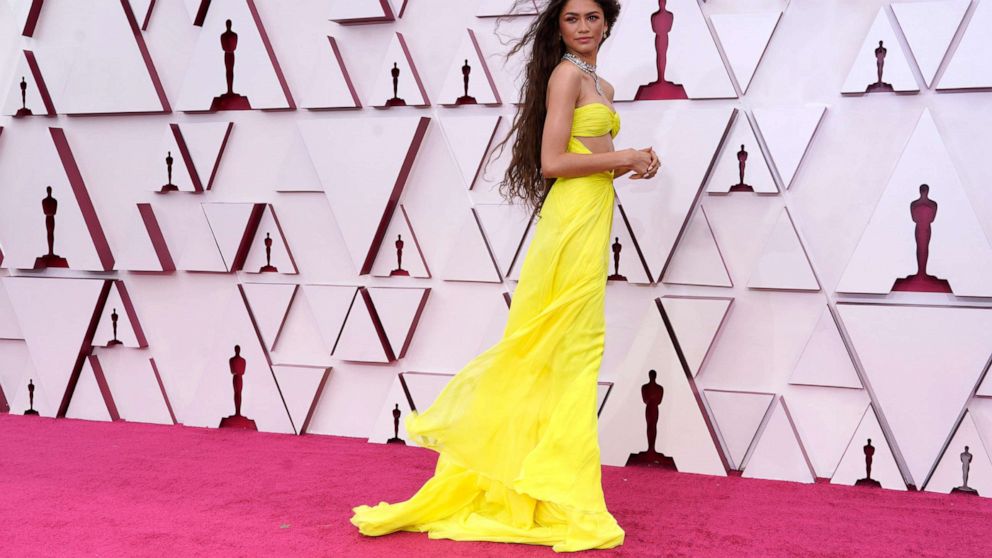 PHOTO: Zendaya arrives to the 93rd Academy Awards, at Union Station, in Los Angeles, April 25, 2021.