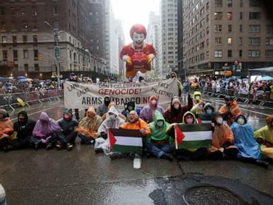 Pro-Palestinian protesters arrested for interrupting Thanksgiving parade