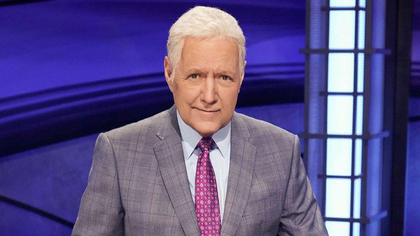 PHOTO: Alex Trebek hosts "JEOPARDY! The Greatest of All Time".