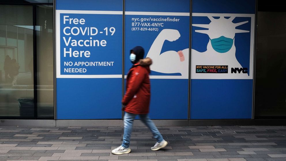 PHOTO: A sign for a vaccine site stands in Staten Island area of New York, Nov. 29, 2021.