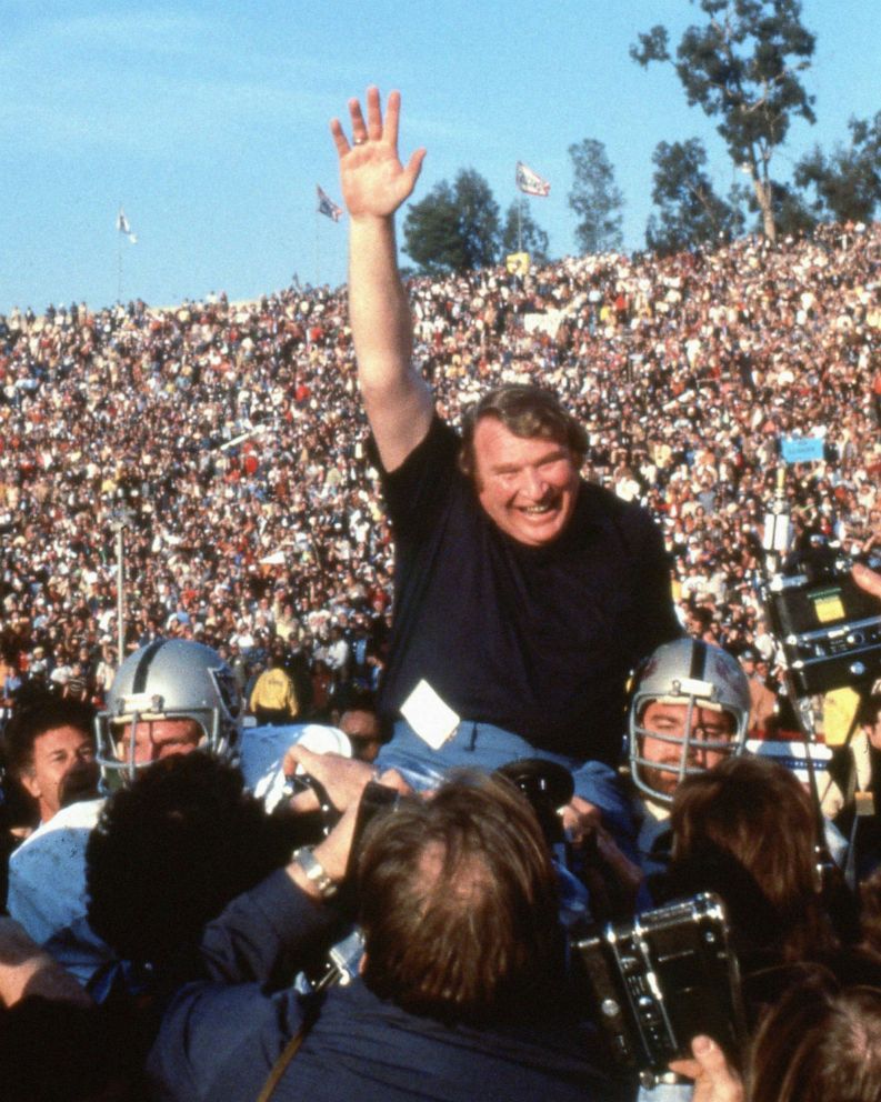 PHOTO: Oakland Raiders head coach John Madden is carried from the field by his players after his team defeated the Minnesota Vikings 32-14 at Super Bowl Xl in Pasadena, Calif., Jan. 9, 1977.