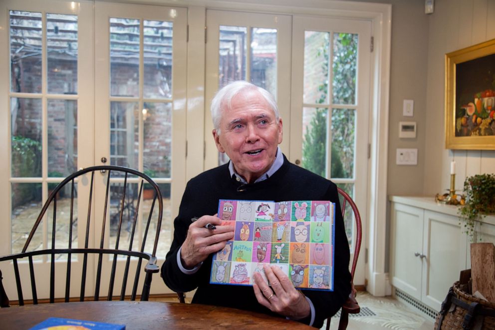 PHOTO: Marc Brown shows off drawings of Arthur done by kids across the country, featured on his new book “Believe in Yourself.”
