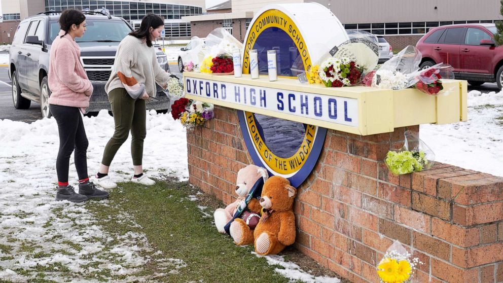 4th student dies from Michigan school shooting; 15-year-old charged as ...