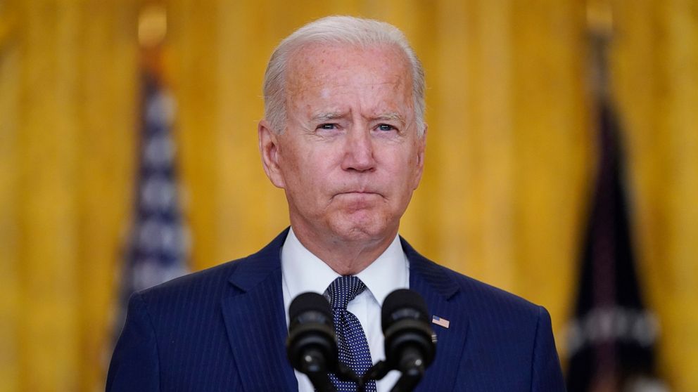 PHOTO: President Joe Biden speaks about the bombings at the Kabul airport from the East Room of the White House, Aug. 26, 2021.