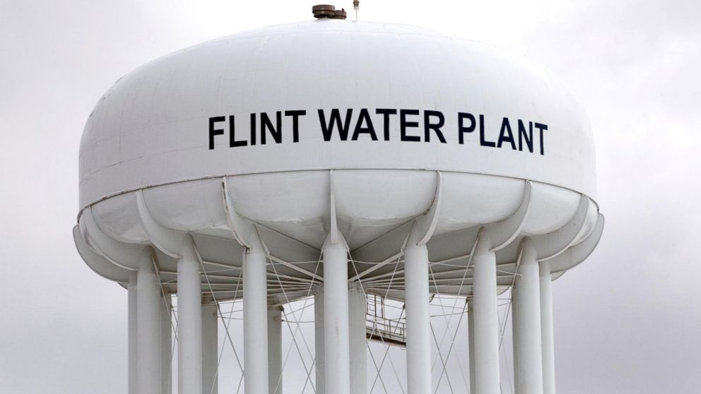Image result for photos of flint lead water crisis