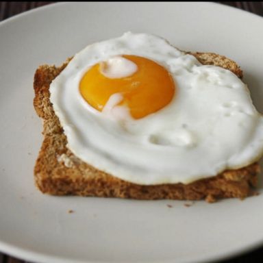 VIDEO: A new study examines the impact eggs can have on your health.