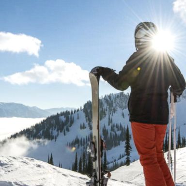 VIDEO: In winter months, bright UV exposure can cause photokeratitis, commonly referred to as snow blindness, and sometimes described as a sunburn for the eye.