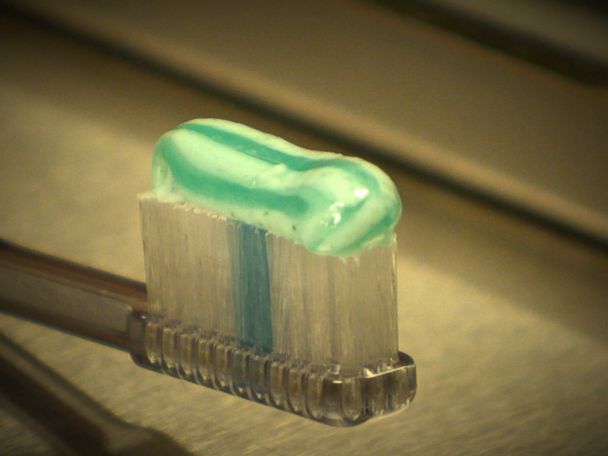 grain of rice toothpaste