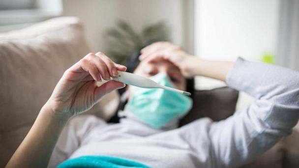 New COVID variant causing ‘razor blade throat’