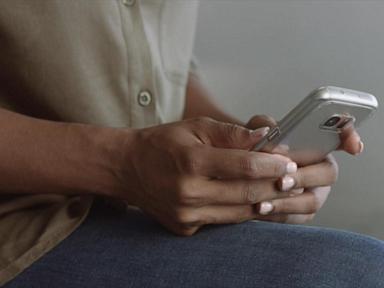 WATCH:  Smartphones to blame for declining birth rates?