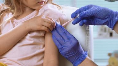 VIDEO: Doctors push back on Trump's executive order changing childhood vaccine schedule