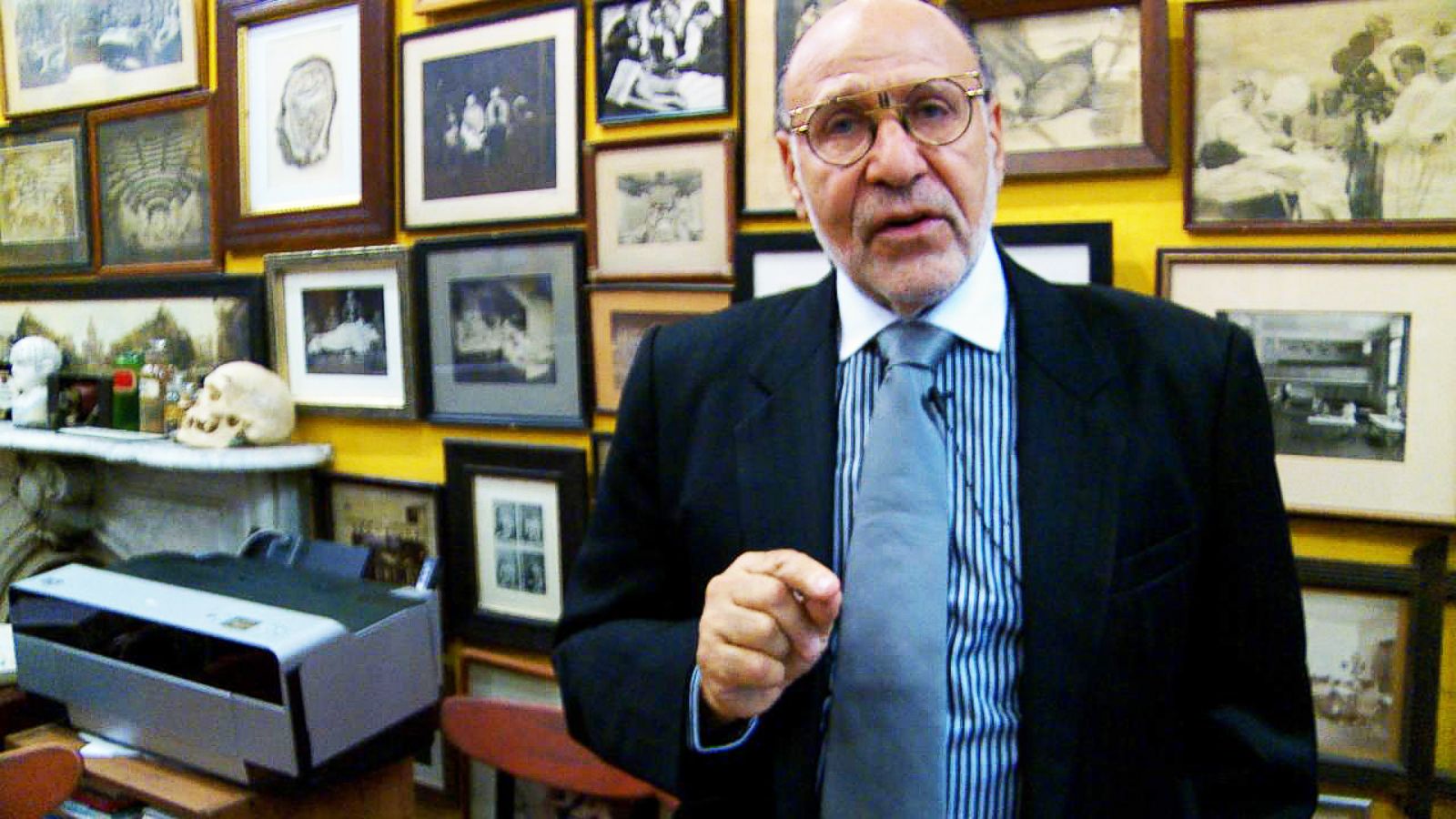 See the Birth of Modern Medicine From The Doctor Who Collects the