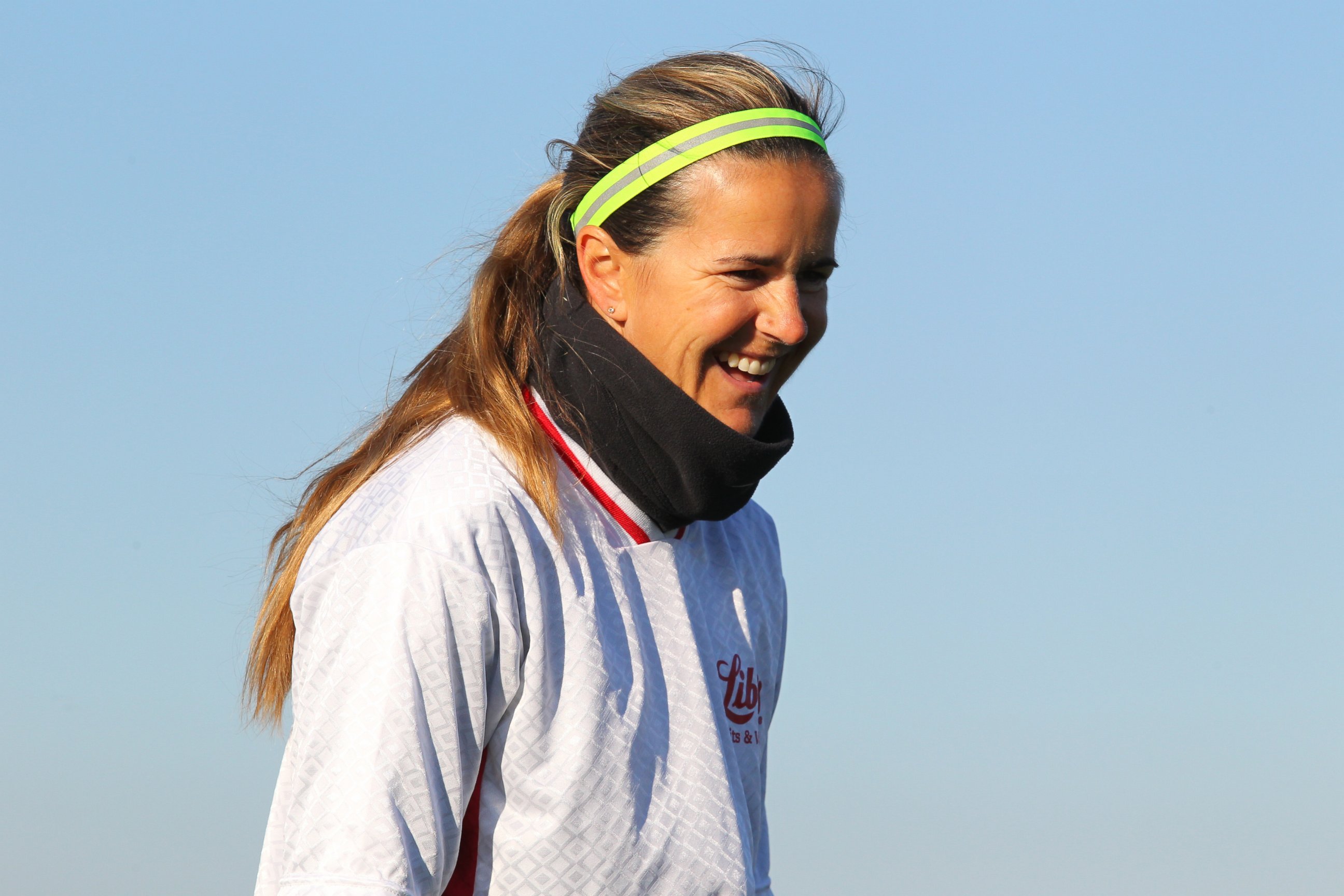 PHOTO: Olympic soccer star Brandi Chastain leads members of the Buffalo Soccer Club through drills  Oct. 6, 2012 in Buffalo, NY.
