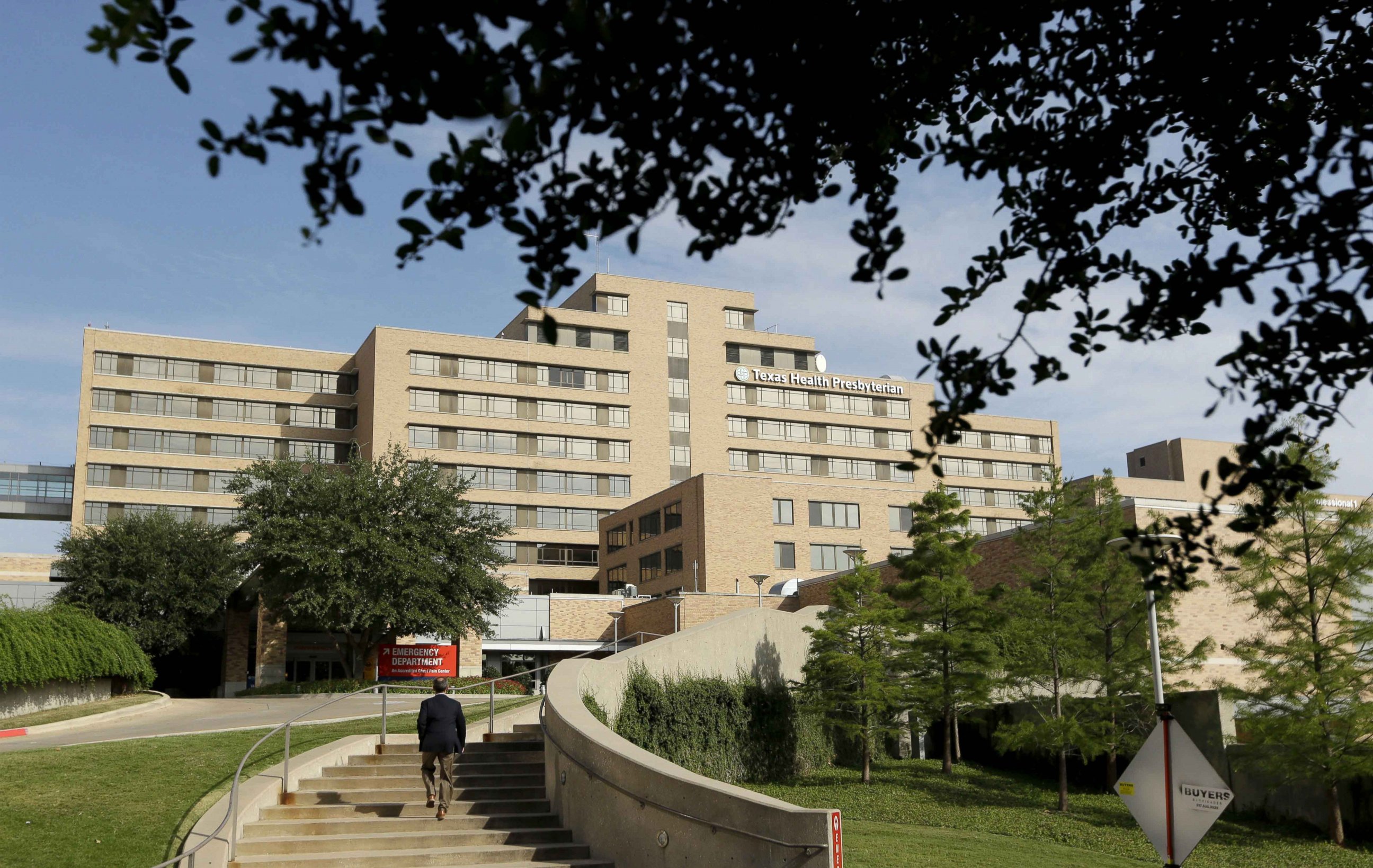 PHOTO: This stairway leads to the Texas Health Presbyterian Hospital in Dallas, Sept. 30, 2014.