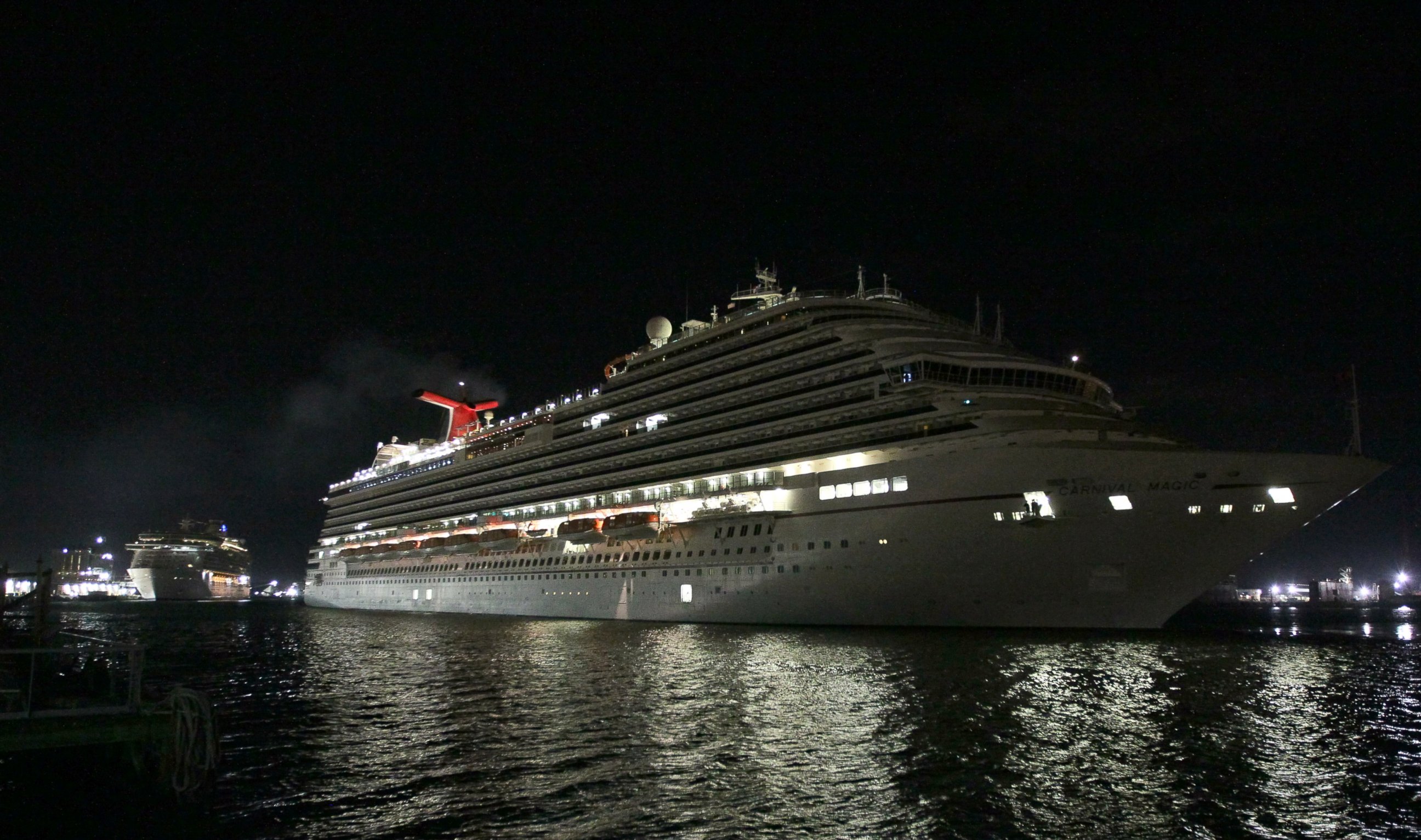 PHOTO: The Carnival Magic docks at Pier 25 in Galveston, Texas early Sunday, Oct. 19, 2014.