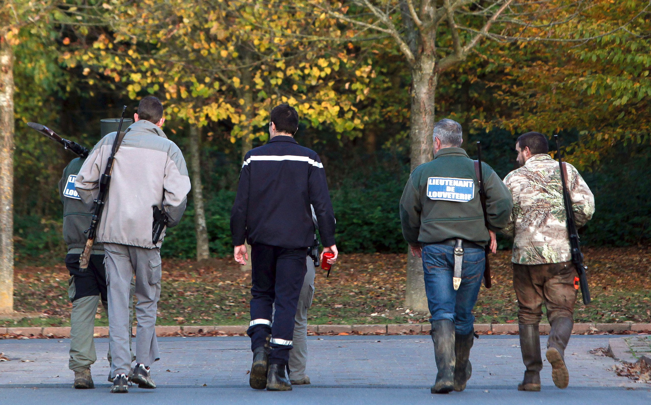 PHOTO: Members of the police animal brigade walk through the streets of Montevrain, east of Paris, Nov. 13, 2014. 