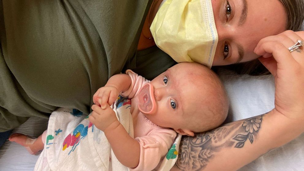 PHOTO: Ariella Rain, 5 months, and her mother Mya Walker, Wednesday, Sept. 21, 2022.
