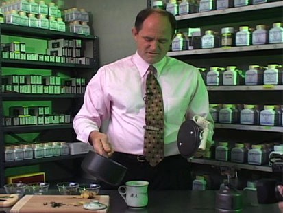 Picture of Acupuncturist Jonathan Ammen