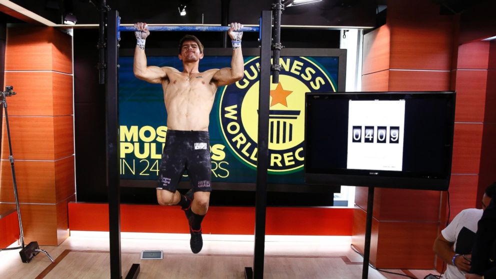 Caine Eckstein set his previously held pull-up record in 2014.