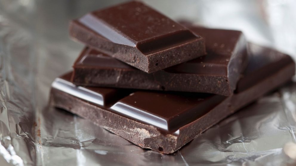 Satisfy your chocolate cravings without derailing your diet.
