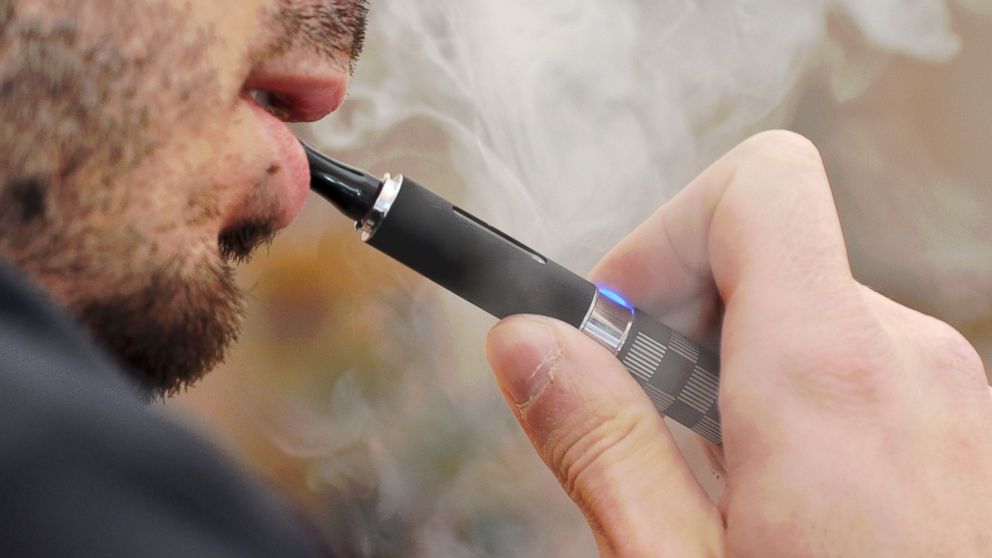 PHOTO: The science is mixed on whether e-cigarettes help or harm.