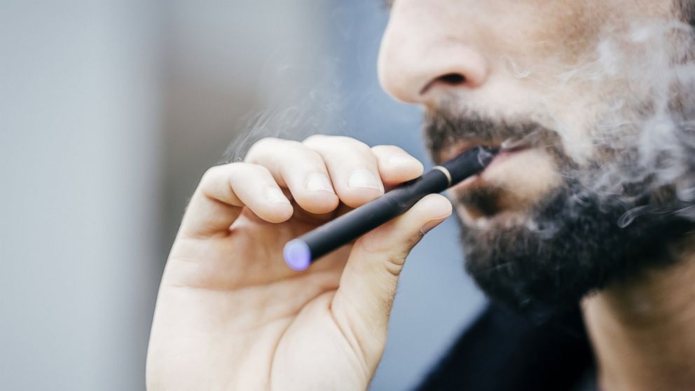 FDA Wants Warning Label on E Cigarettes Ban on Sales to Minors