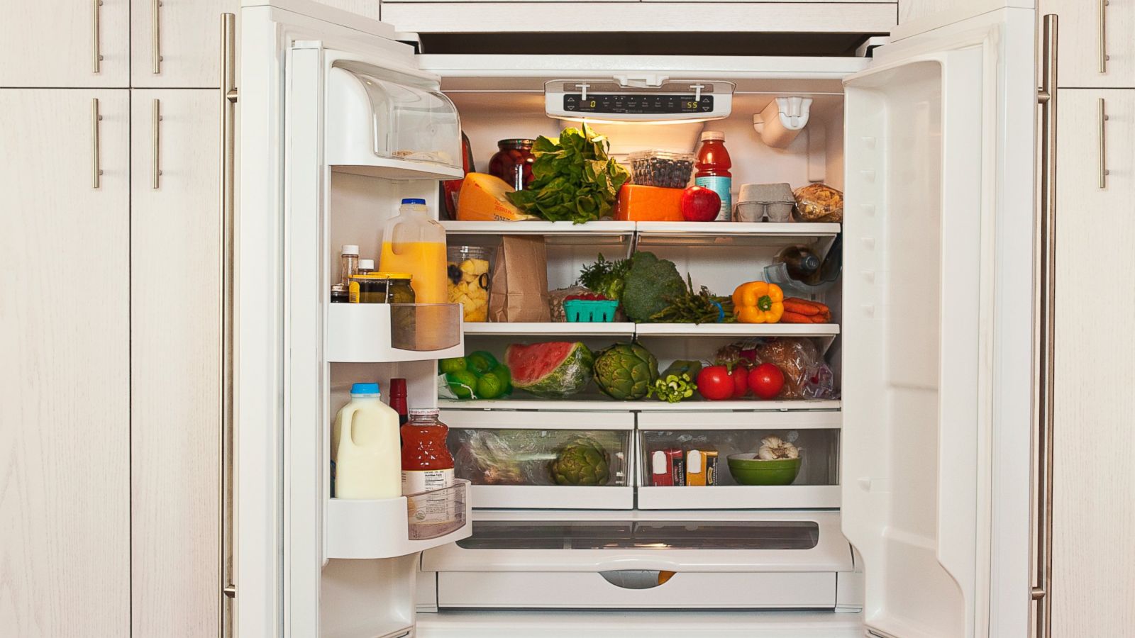 The Fridge' is not dead, despite brief Internet gaffe