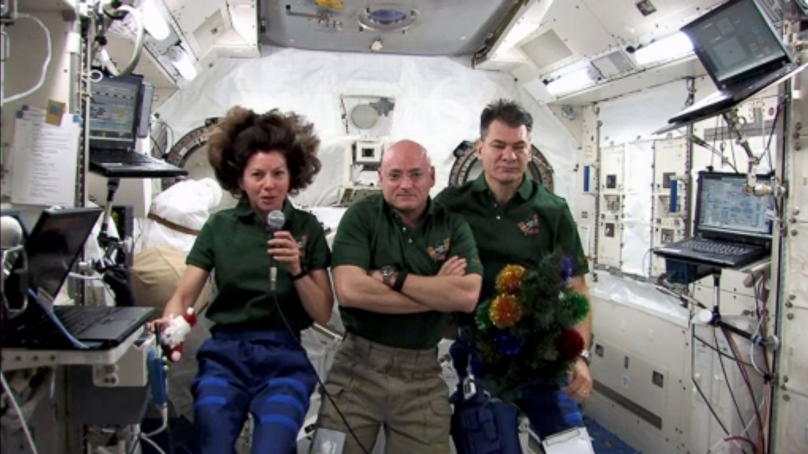 NASA is preparing a 17-year-old girl for a flight to Mars NASA is preparing a 17-year-old girl for a flight to Mars