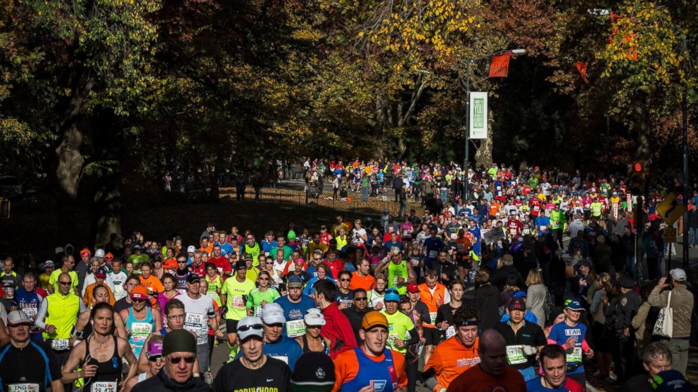 PHOTO: Marathoners run  through Central Park while participating in the ING New York City Marathon on Nov. 3, 2013, in New York City. 