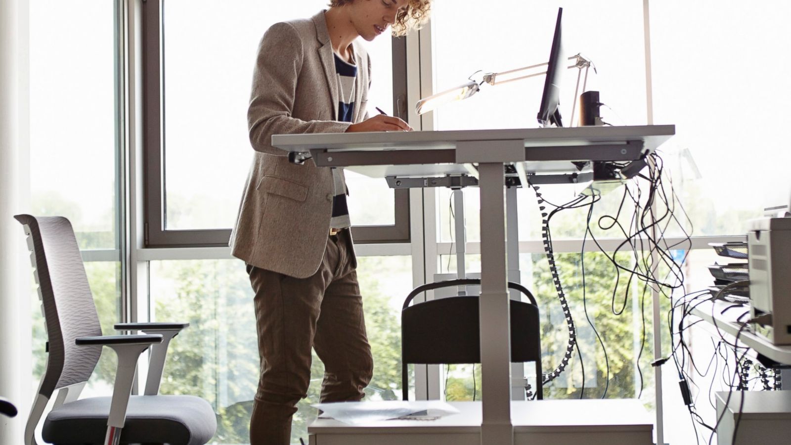 Health Benefit Of Standing Desks Not Proven Medical Review Shows