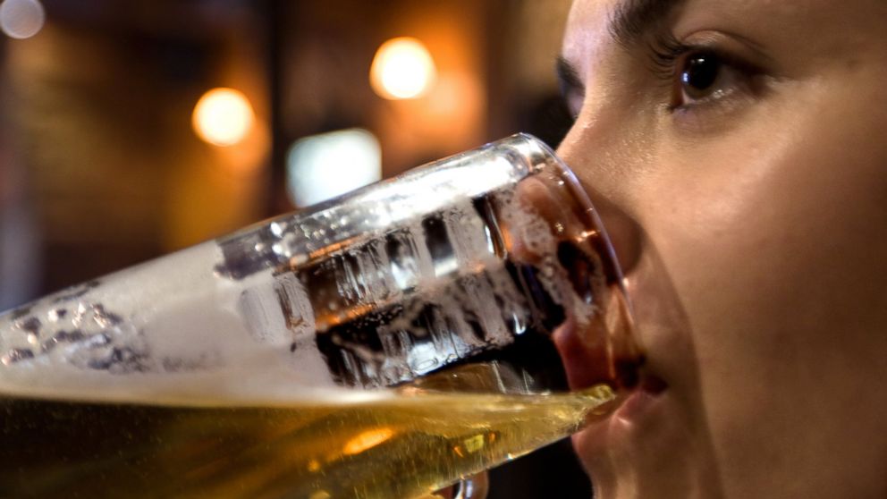 A new survey reports 40% of women consume about 1,000 calories in alcohol in one night. 
