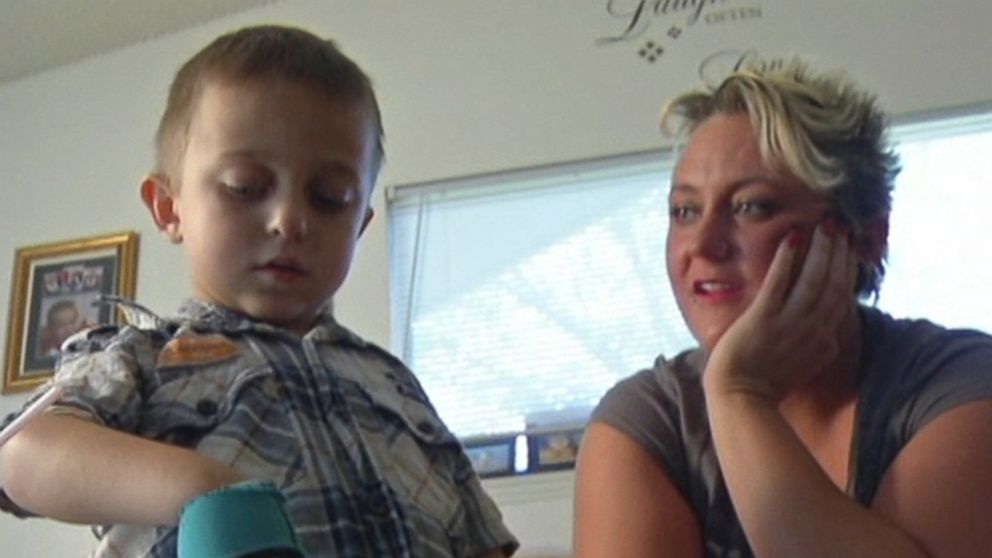PHOTO: Aydhun Byars, 5, called 911 when his mom went into diabetic shock.