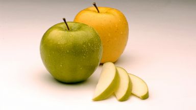 What To Know About The Apple That Doesn T Turn Brown Abc News